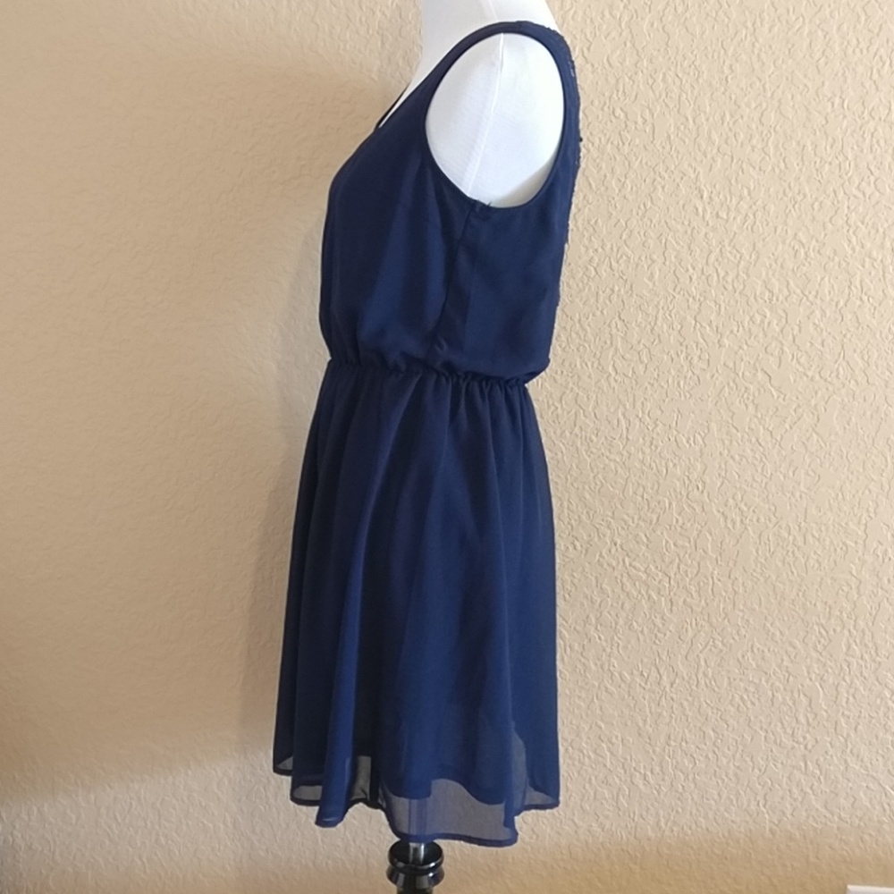 Modcloth Doe & Rae Lace Crochet Backless Dress - Picture 4 of 7
